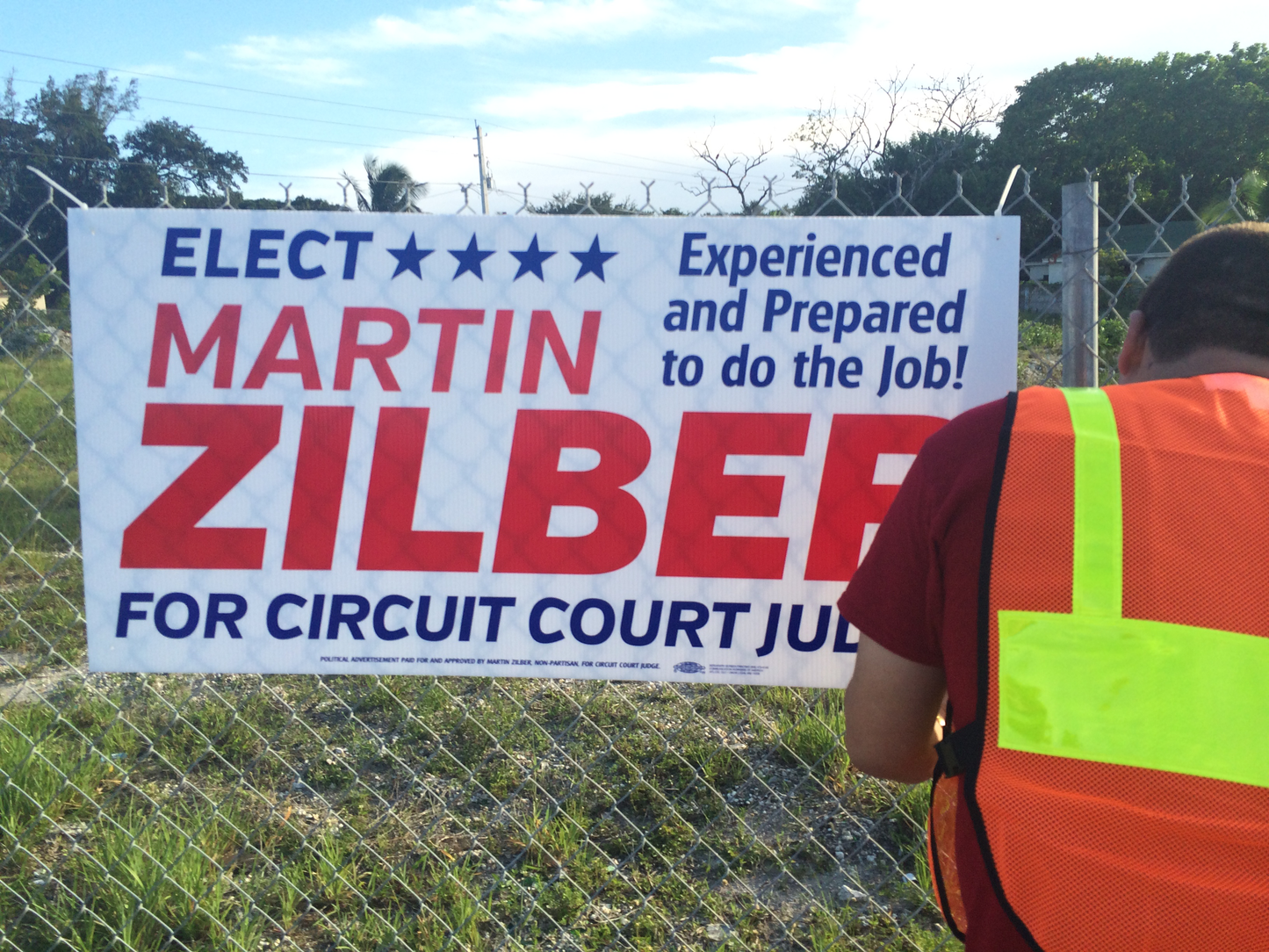 Roadside and Post‑Mounted Campaign Signs